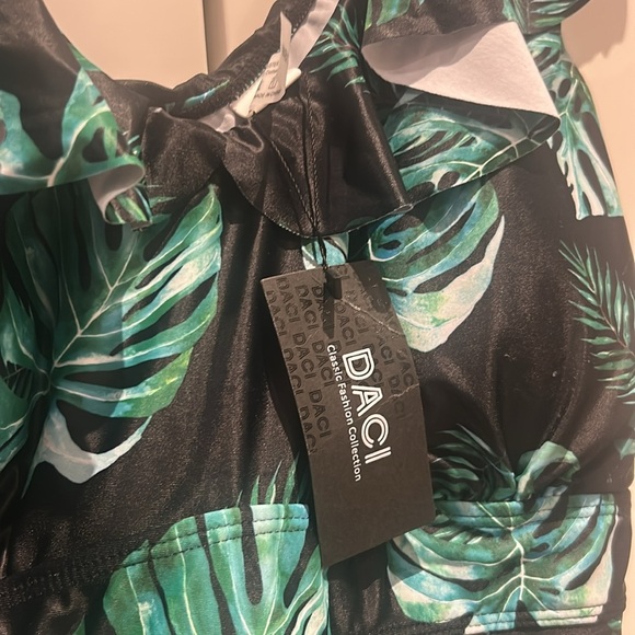 DACI Black And Green Leaf Tummy Control Ruched One Piece Swimsuit Size 18W - Picture 4 of 10